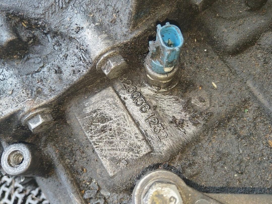 КПП механическая (МКПП) 5-ступенчатая HSX2K1 Renault Scenic - Фото 10