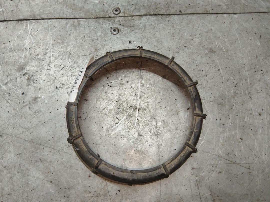 Кольцо зажимное топливозаборника M4P4W6 Citroen Xsara Picasso - Фото 1