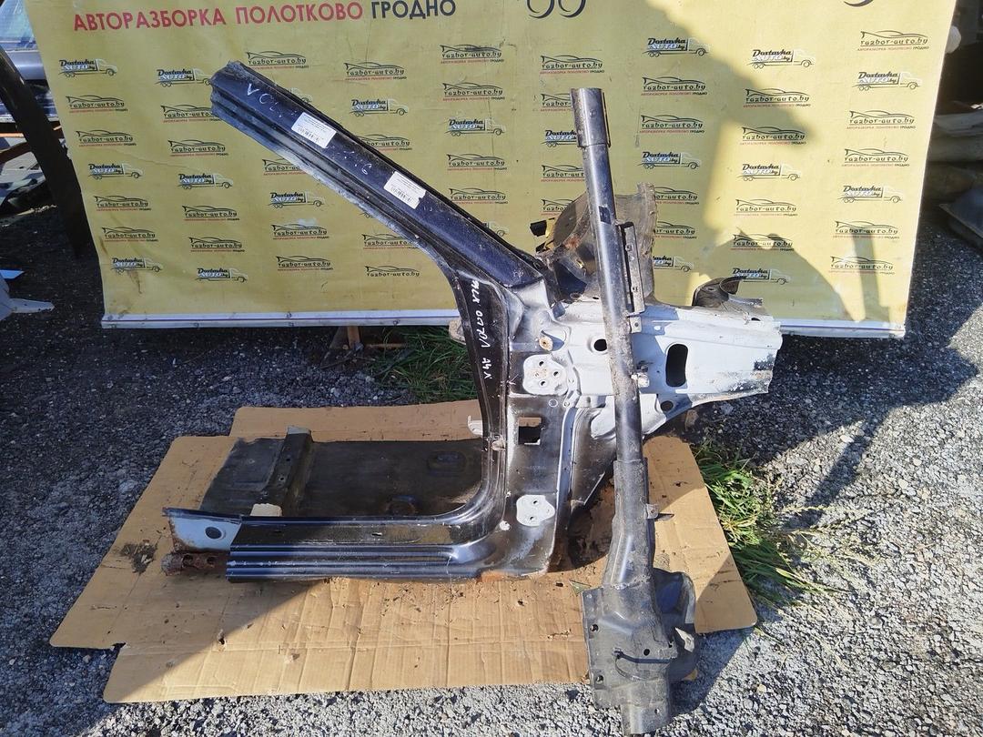 Стойка кузовная передняя правая 8AJKVG Volvo V40