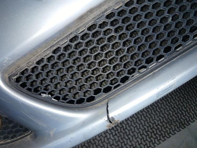 Бампер передний B6E2LM Alfa Romeo 147 купить в магазине запчастей бу
