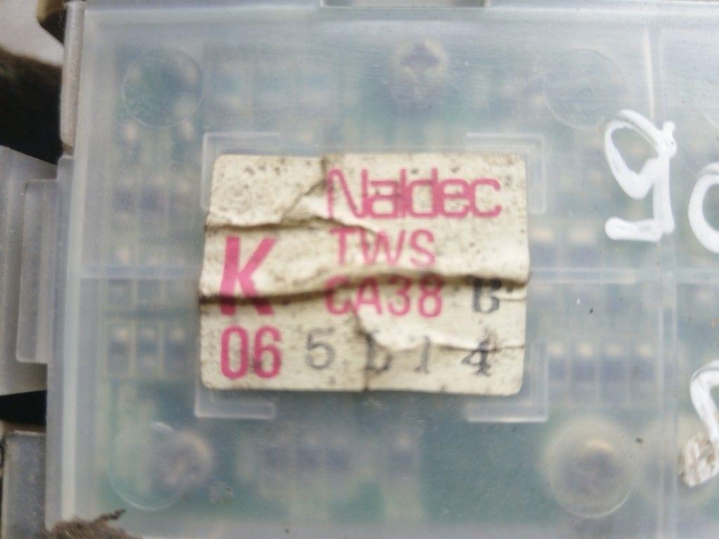 Блок предохранителей 7BQ0AM Mazda Xedos 6 - Фото 4