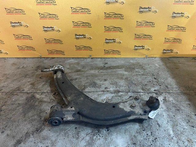 Рычаг передний правый VET26W Peugeot 306