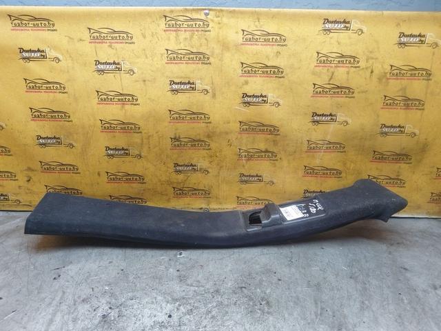 Обшивка стойки центральной правой PVGFQD Mercedes C W202 купить с доставкой