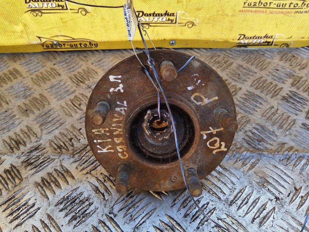 Ступица задняя правая 0G043U Kia Carnival