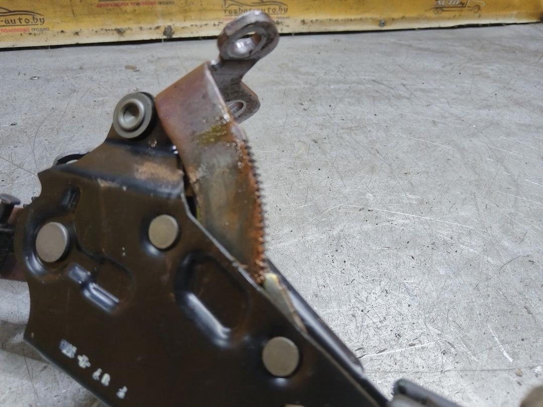 Рычаг ручного тормоза (ручника) ZI7PKT Volkswagen Passat купить в магазине запчастей бу