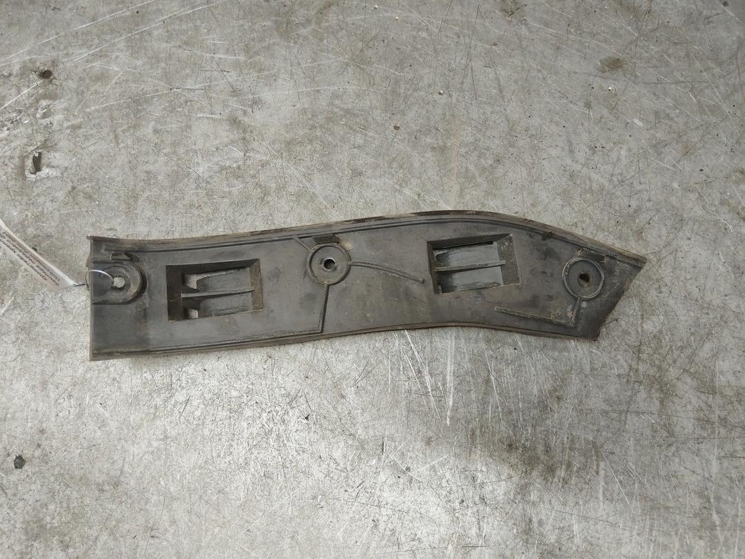 Кронштейн крепления бампера переднего QLPQHK Volkswagen Polo купить в магазине запчастей бу