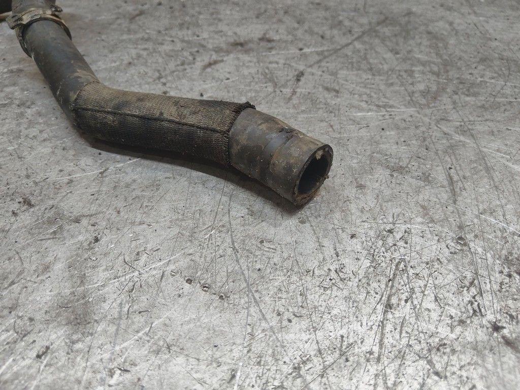 Патрубок расширительного бачка QM7U1K Opel Zafira - Фото 4