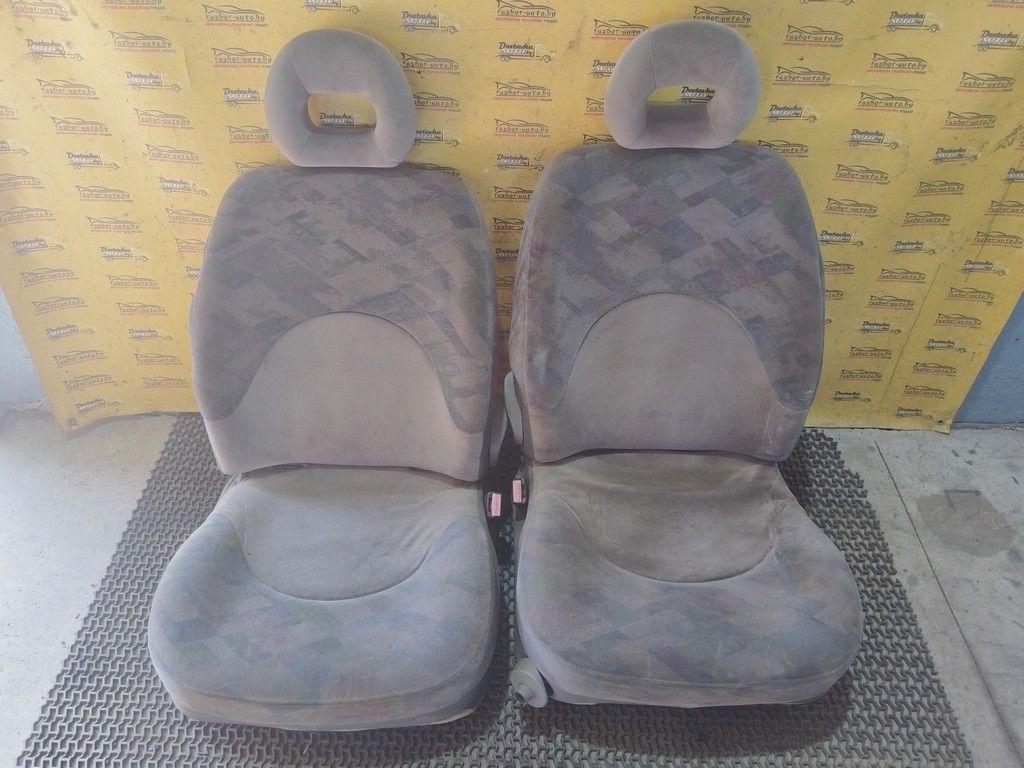 Сиденье переднее 53WGK8 Citroen Xsara Picasso - Фото 1