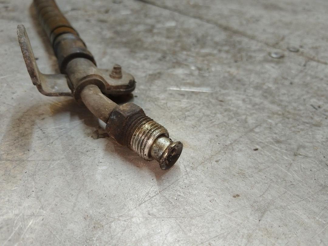 Трубка гидроусилителя Y0MZSM Toyota Avensis купить