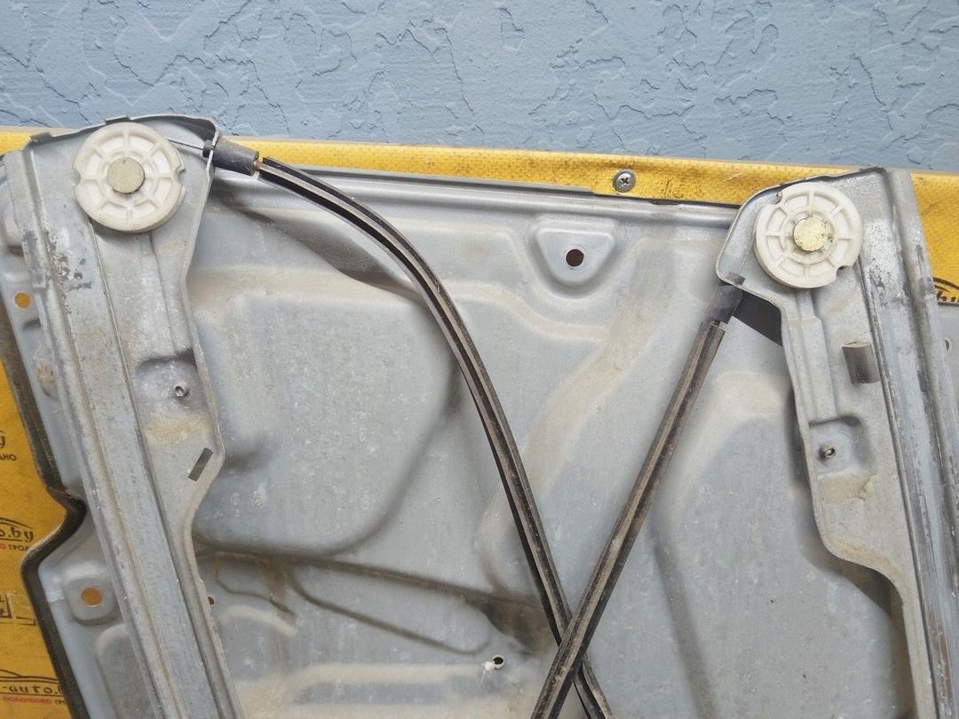 Стеклоподъемник электрический передний правый 1H5E2Y Nissan Primera купить в магазине запчастей бу