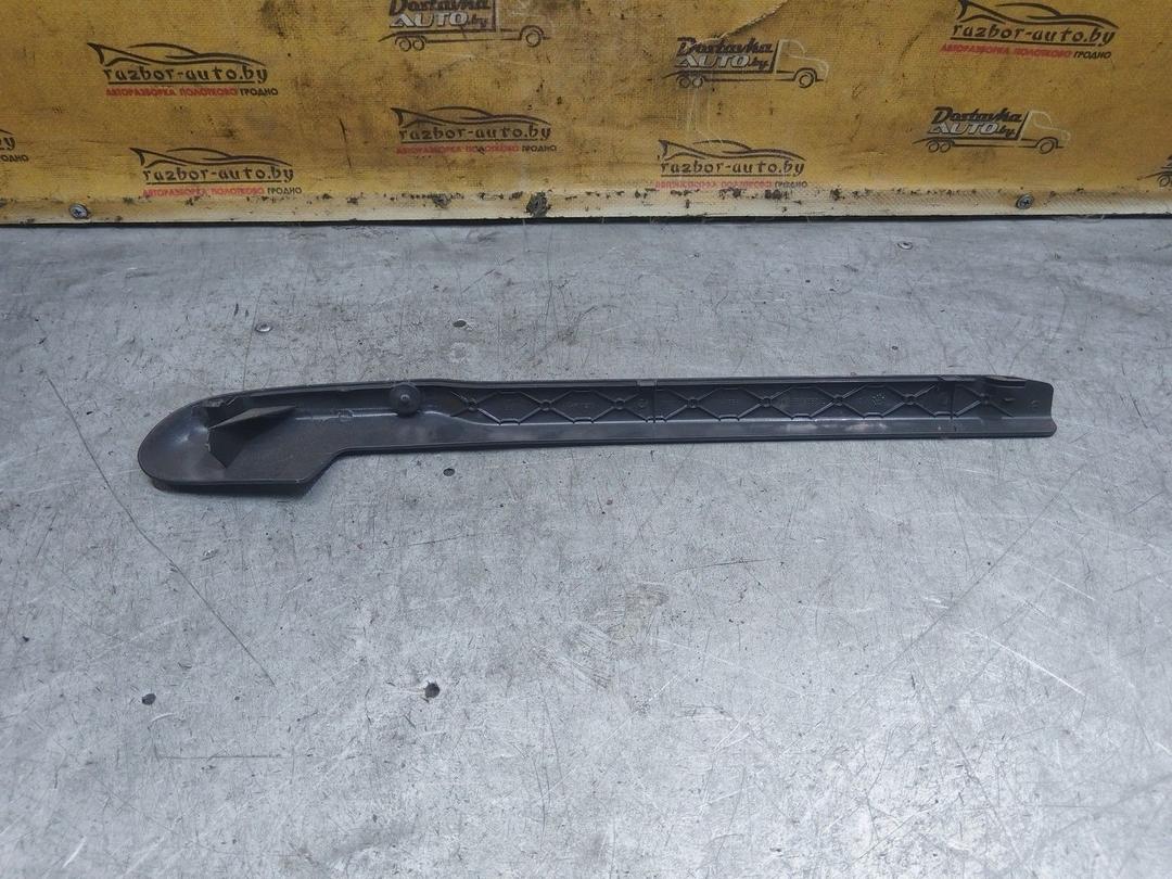 Пластик салазок сиденья P5OF97 Volkswagen Passat купить