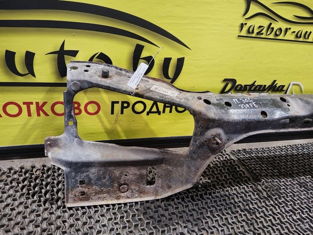 Передняя панель крепления облицовки (телевизор) B7T8OY Peugeot 306 - Фото 2