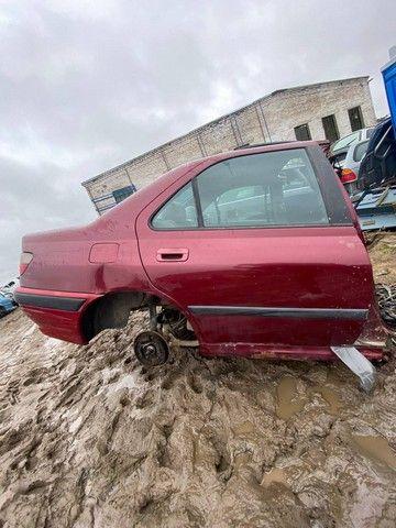 Крыло заднее правое 6UXPOX Peugeot 406 - Фото 1