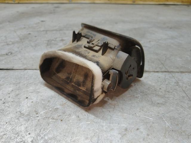 Дефлектор обдува салона VGHJR6 Peugeot 406 - Фото 2