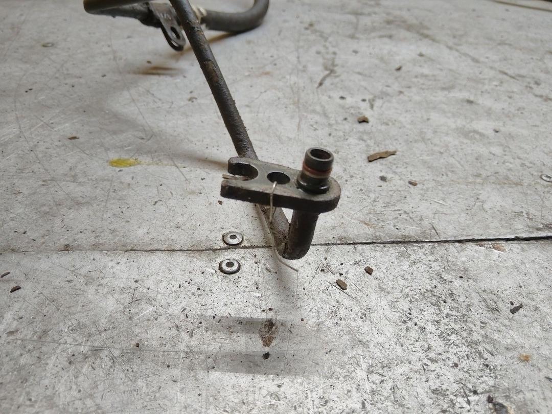 Трубка гидроусилителя 7F2LHW Peugeot 406 купить