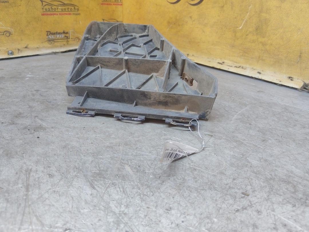 Кронштейн крепления бампера заднего 68A16F Ford Galaxy купить в магазине запчастей бу