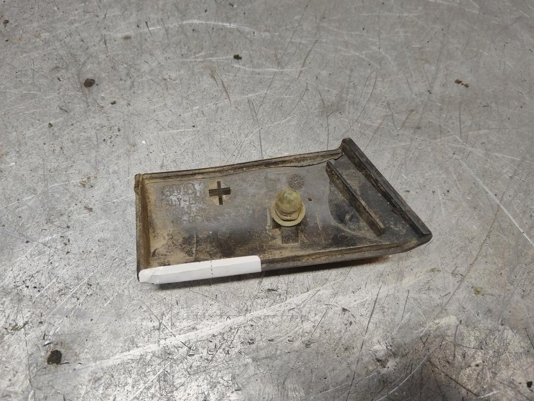 Молдинг крыла переднего левого 78TNQU Audi A3 купить