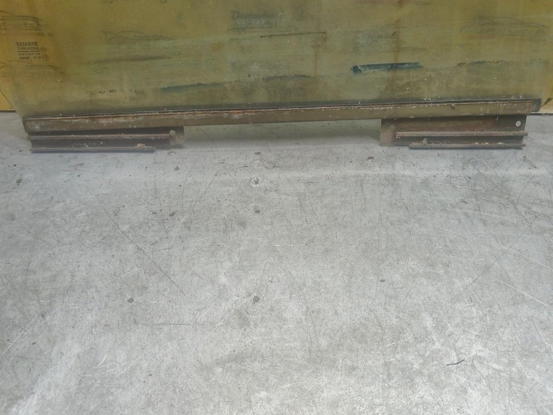 Стекло двери задней правой KL9VUJ Renault Safrane купить в магазине запчастей бу