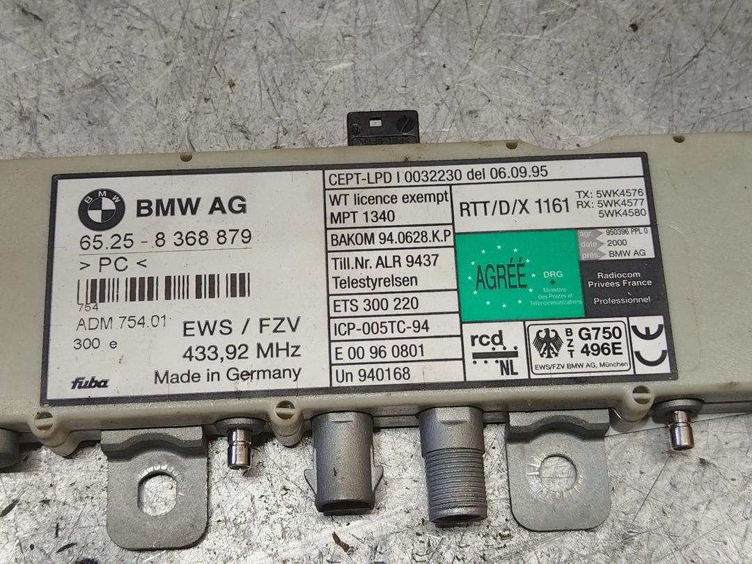 Усилитель антенны EQR96C BMW 5 E39 - Фото 6