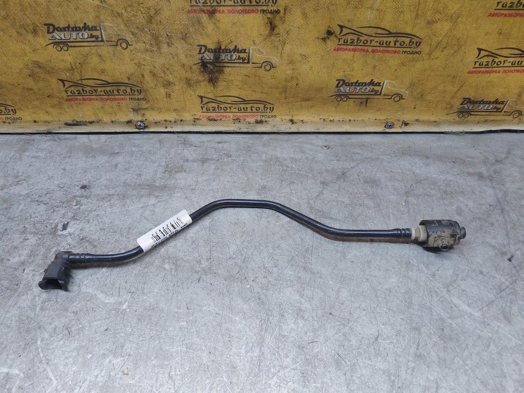 Трубка вакуумная EDO2W0 Toyota Corolla купить в магазине запчастей бу