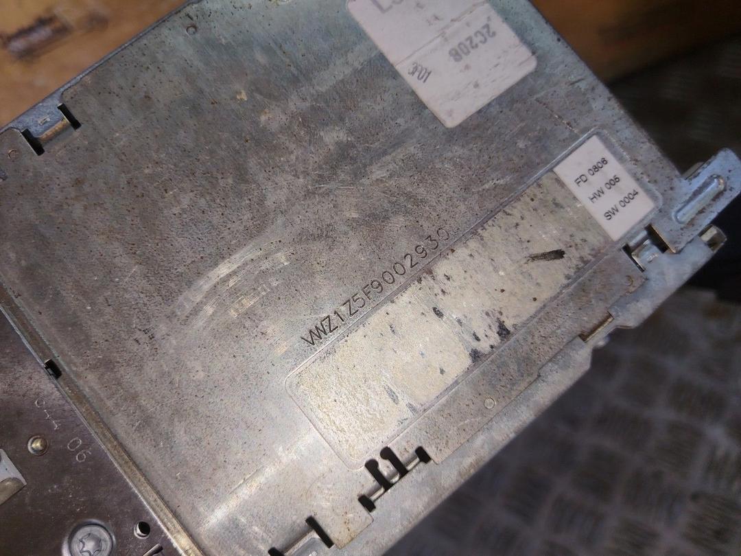 Магнитола 1M477B Volkswagen Golf undefined