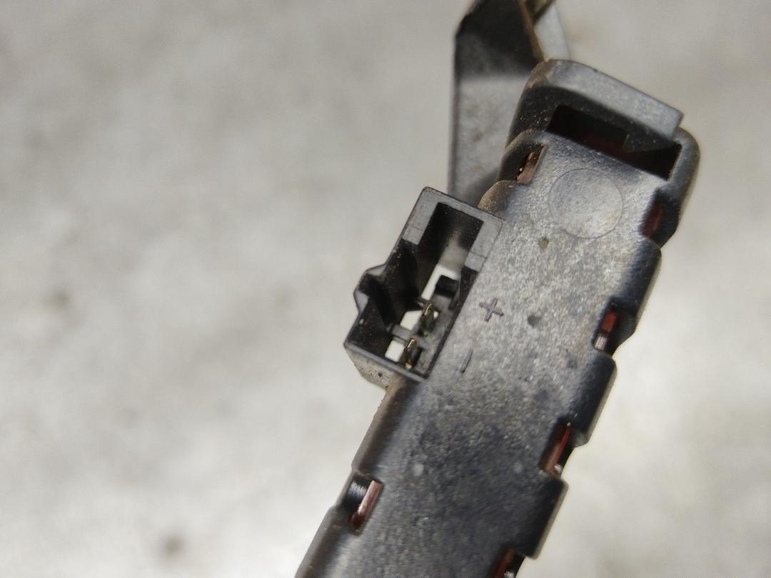 Стоп-сигнал PKFZQC Ford Galaxy купить на авторазборке