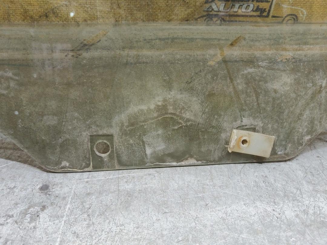 Стекло двери передней левой FDNS27 Daewoo Nubira купить в магазине запчастей бу