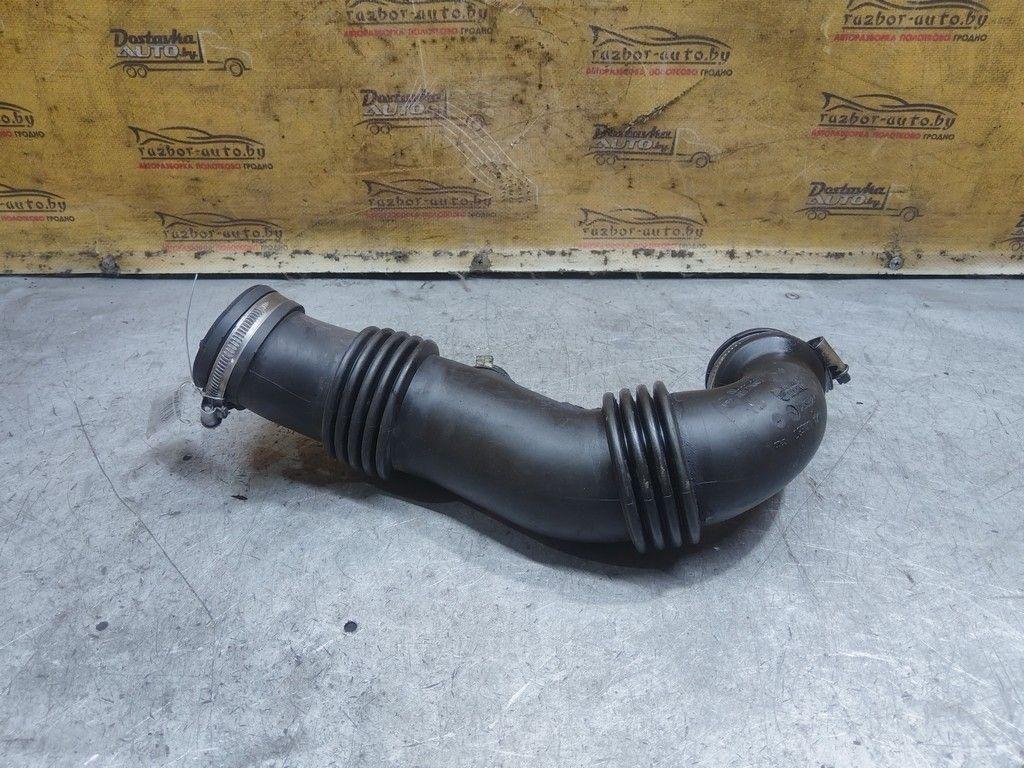 Патрубок воздушного фильтра 8UUOBX Citroen Berlingo - Фото 3