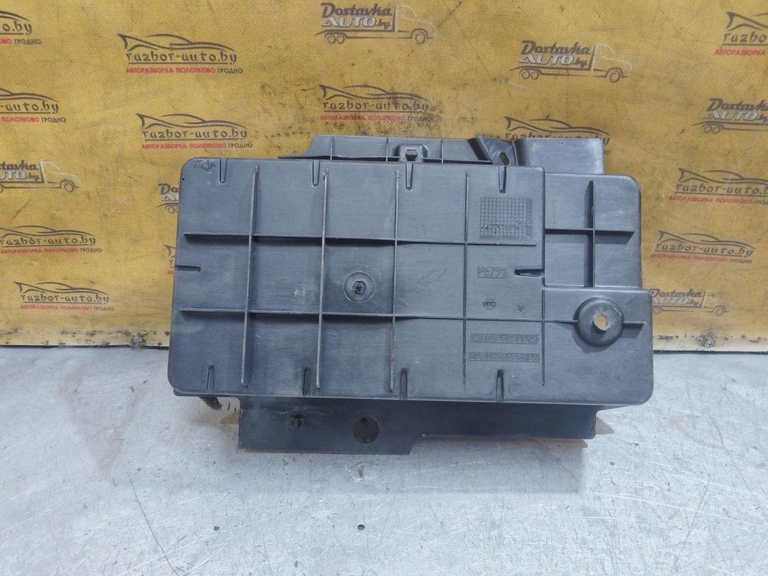 Полка аккумулятора NZFLZV Citroen Xsara Picasso - Фото 2