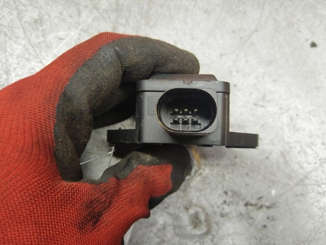 Датчик ускорения TF9AP4 Audi A4 купить с доставкой