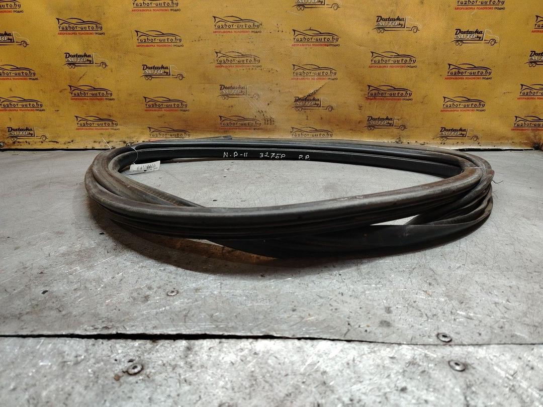 Уплотнитель двери передней правой 2T6HWA Nissan Primera - Фото 4