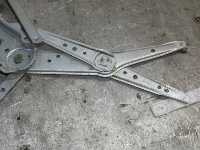 Стеклоподъемник электрический передний правый WIV6S0 Opel Corsa купить с доставкой