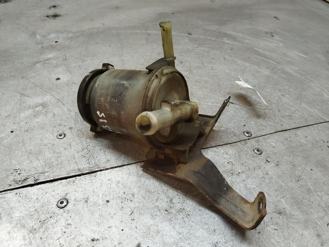 Бачок гидроусилителя QWP38O Toyota Avensis купить