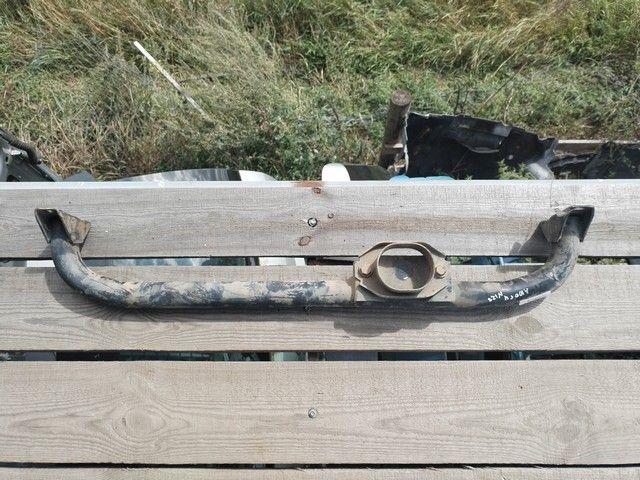 Усилитель бампера переднего R9D15V Audi 100 купить на авторазборке