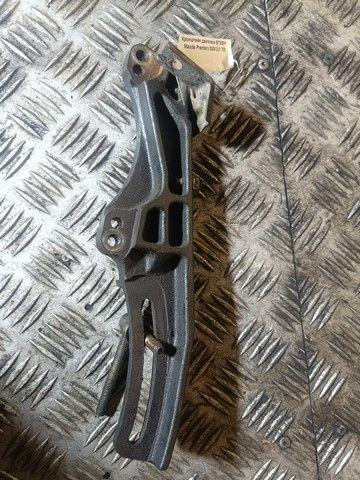 Кронштейн двигателя ST5SH1 Mazda Premacy