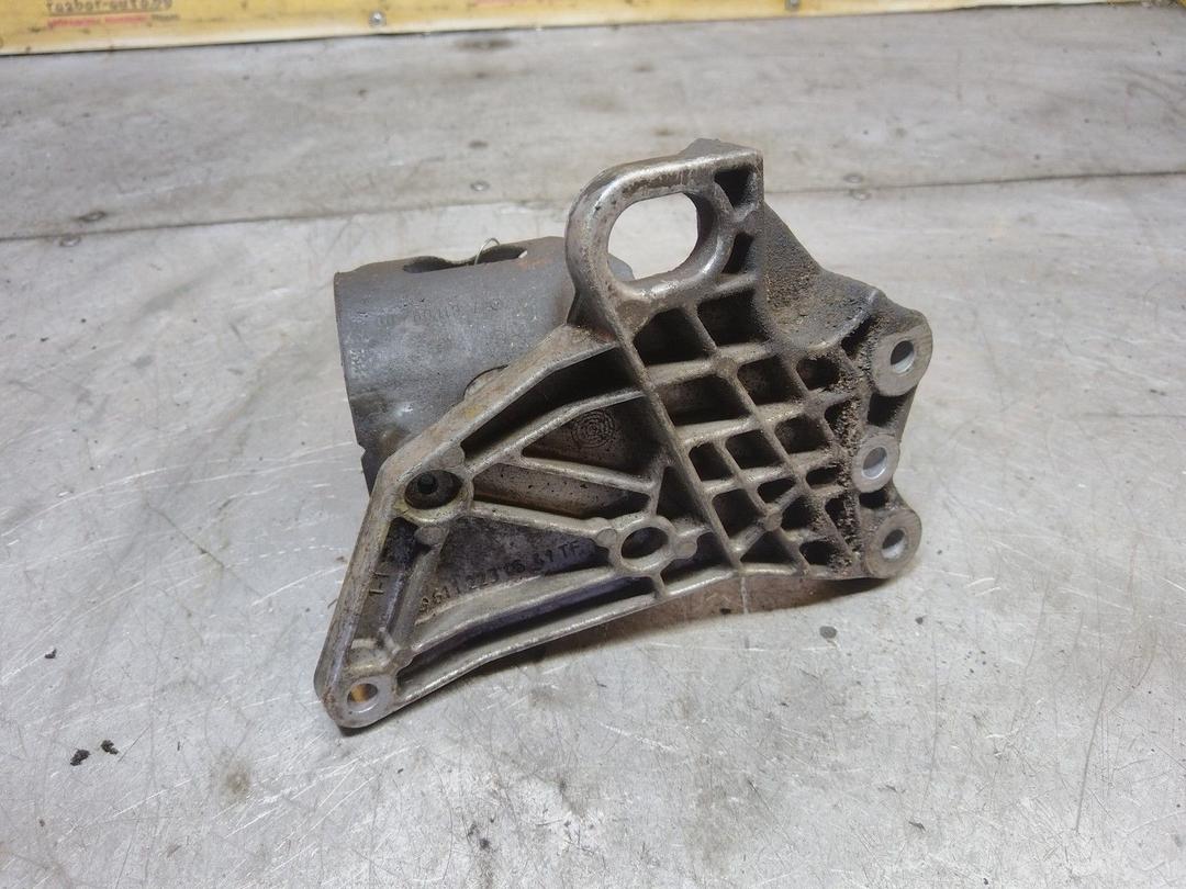 Кронштейн топливного фильтра CQHPWL Mercedes Sprinter - Фото 1