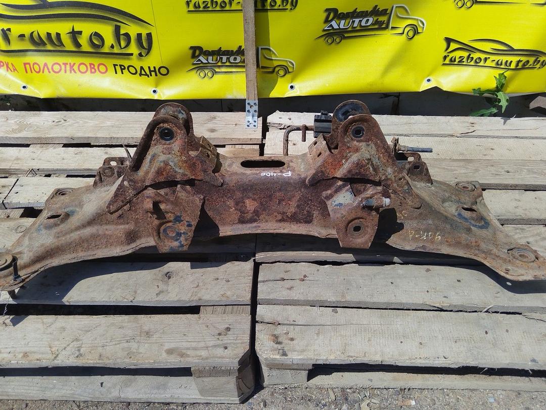 Балка подвески задняя 40ZM74 Peugeot 406 undefined