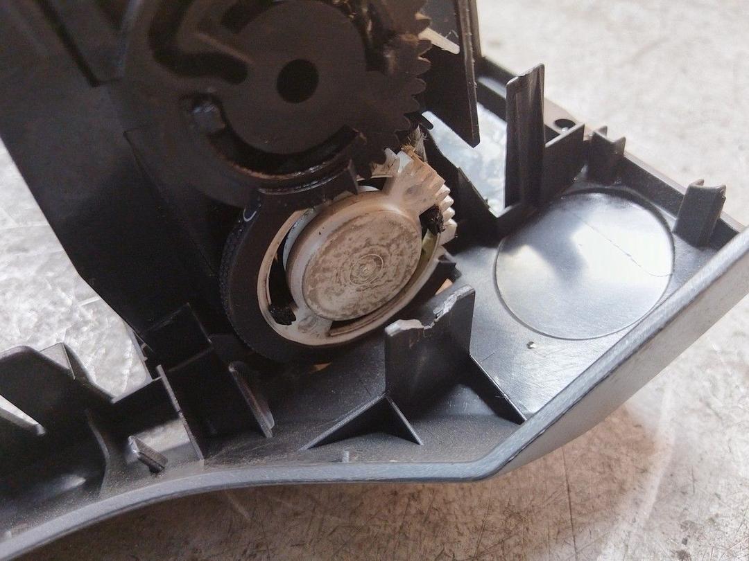 Рамка под магнитолу PF820E Opel Astra - Фото 7