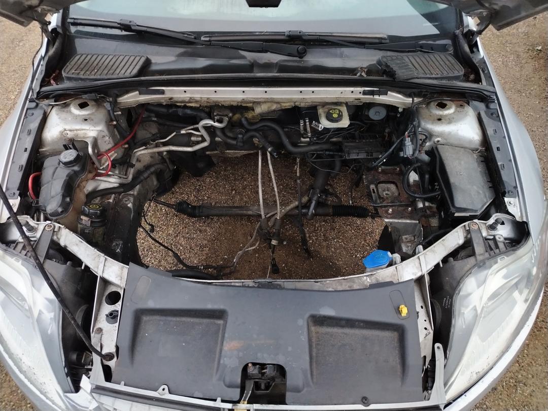 Передняя панель крепления облицовки (телевизор) JEDL72 Ford Mondeo