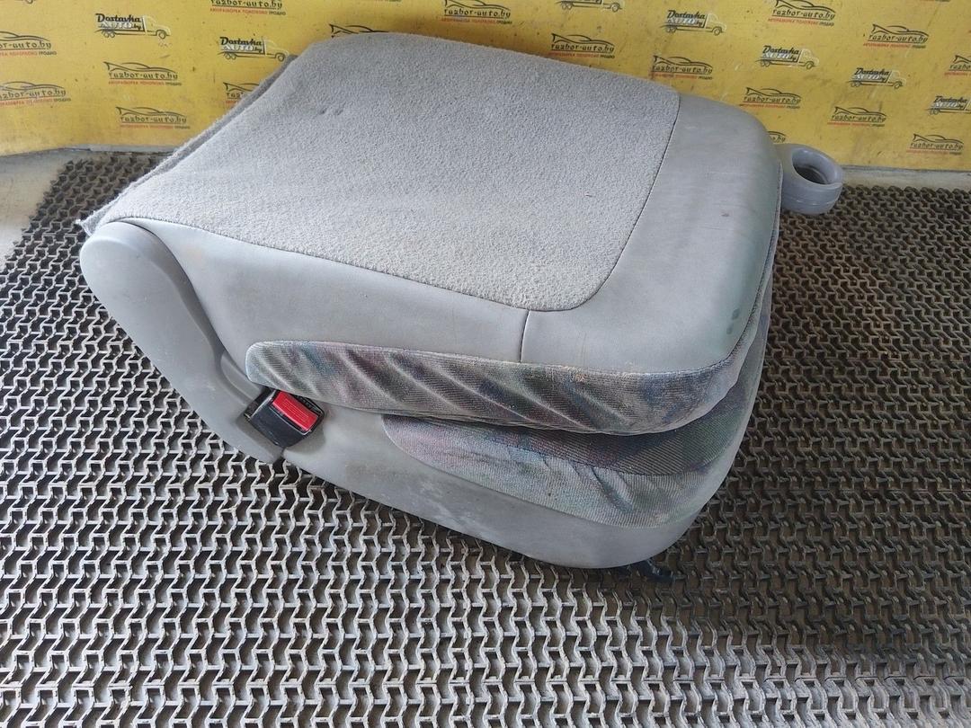 Сиденье заднее E9FD84 Citroen Xsara Picasso купить в магазине запчастей бу