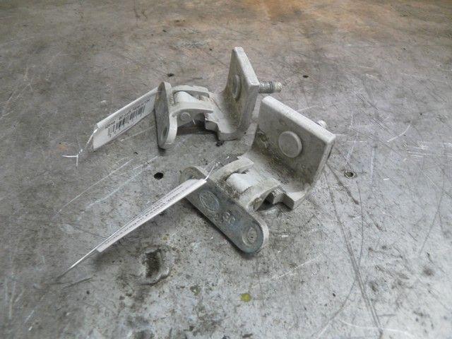 Петля крышки багажника A06W0C Volkswagen Passat купить с доставкой