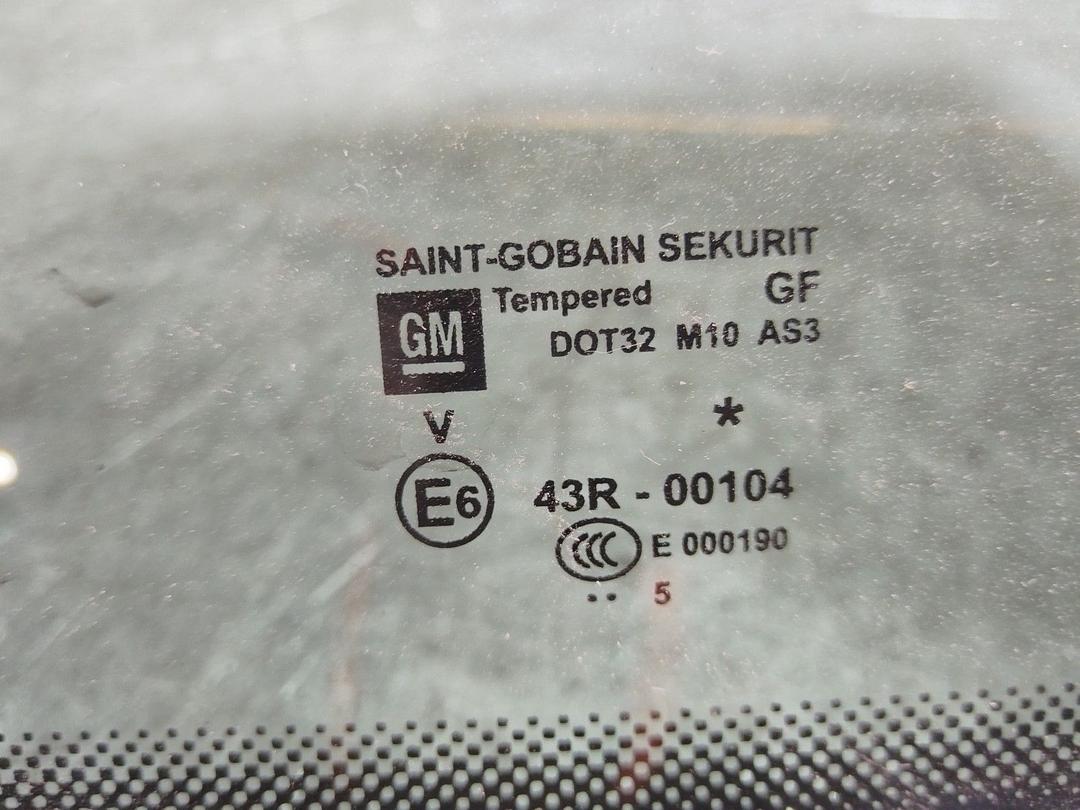 Комплект задних стекол YAEFN5 Opel Zafira undefined