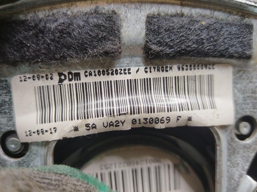 Подушка безопасности водителя VKKX79 Citroen C3 undefined