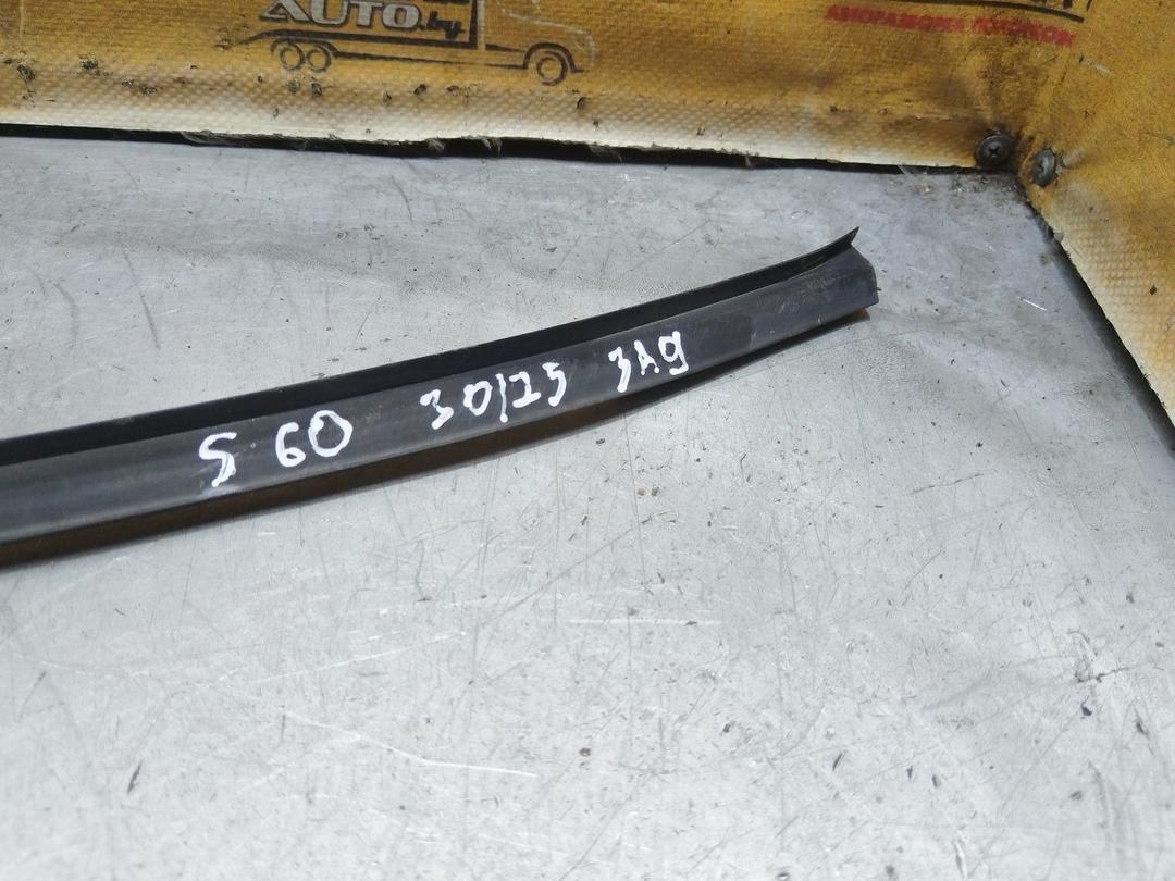 Молдинг стекла заднего VQJAKC Volvo S60 купить с доставкой