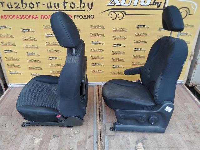 Салон (комплект сидений) O5G29R Nissan Note купить с доставкой. Огромный выбор салонов. У нас есть практически все.