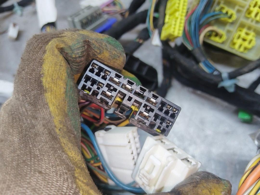 Проводка салона MHXSC1 Volvo V40 undefined