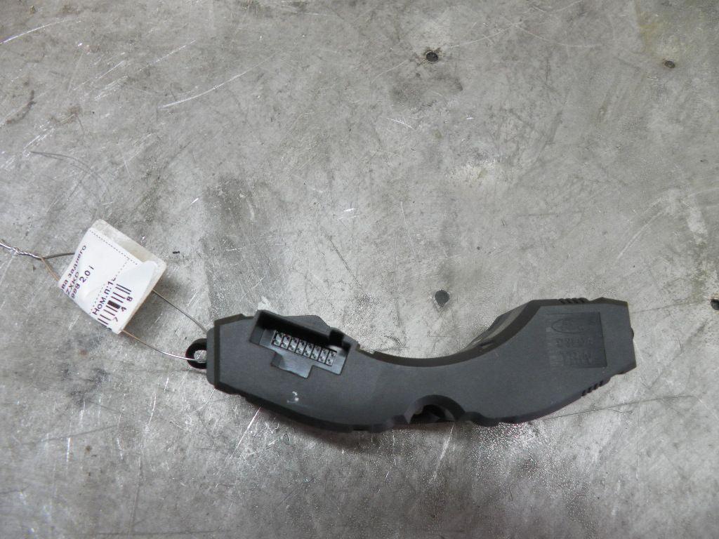 Кнопка подогрева заднего стекла 1JZXKD Ford Focus - Фото 4