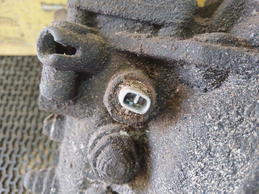 КПП механическая (МКПП) 6-ступенчатая 7M7W9G Toyota Corolla Verso - Фото 9