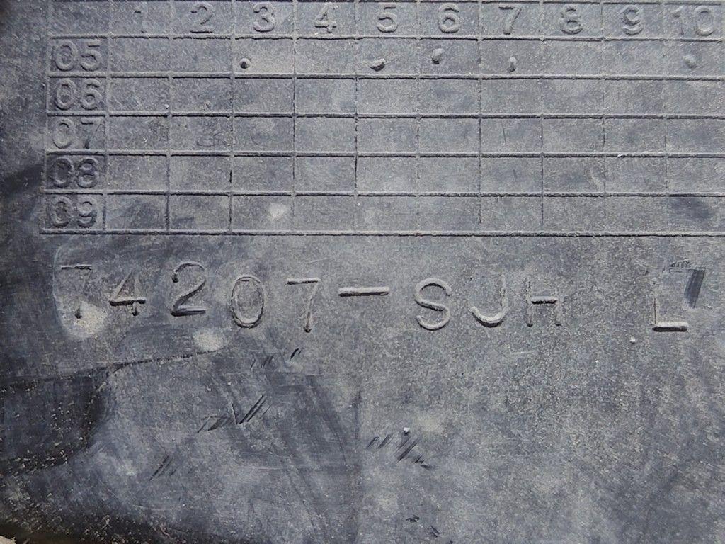 Пыльник крыла переднего левого DT97AX Honda FR-V - Фото 3