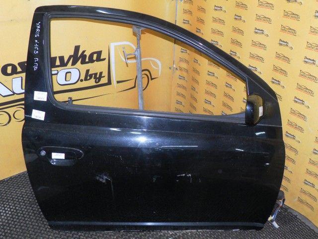 Стекло двери передней правой XJGWV2 Toyota Yaris